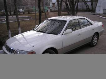 2000 Toyota Mark II