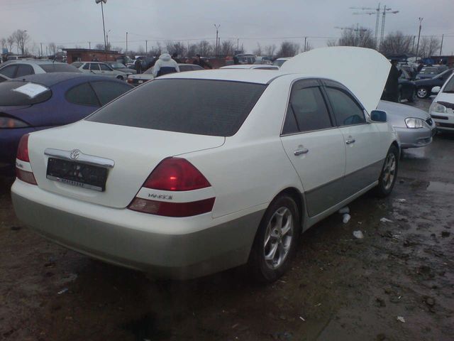 2000 Toyota Mark II