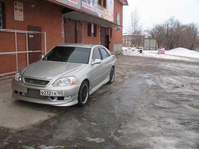 2000 Toyota Mark II