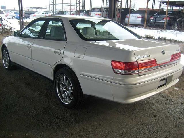 2000 Toyota Mark II