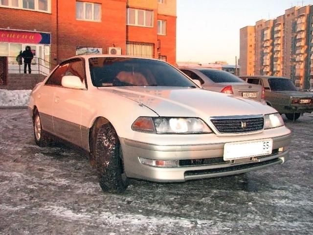 2000 Toyota Mark II