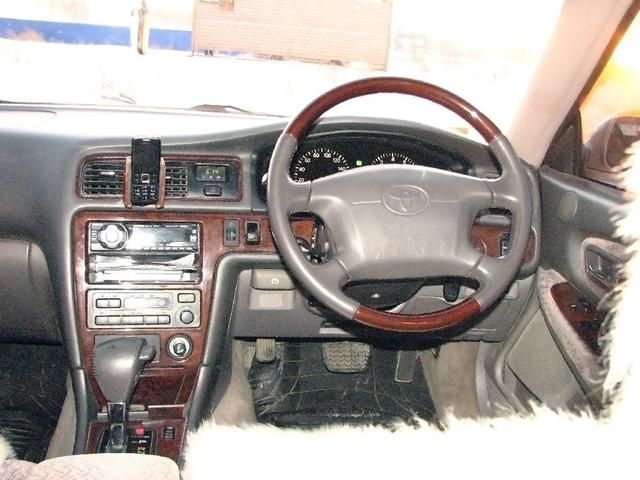2000 Toyota Mark II