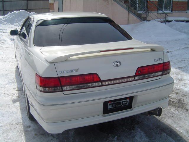 2000 Toyota Mark II