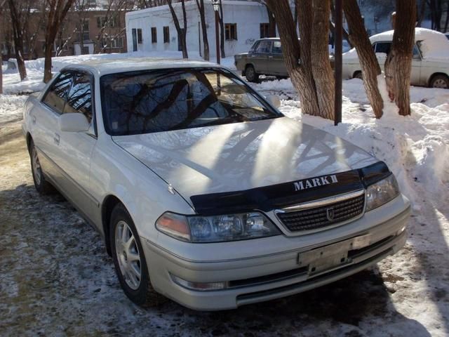 2000 Toyota Mark II