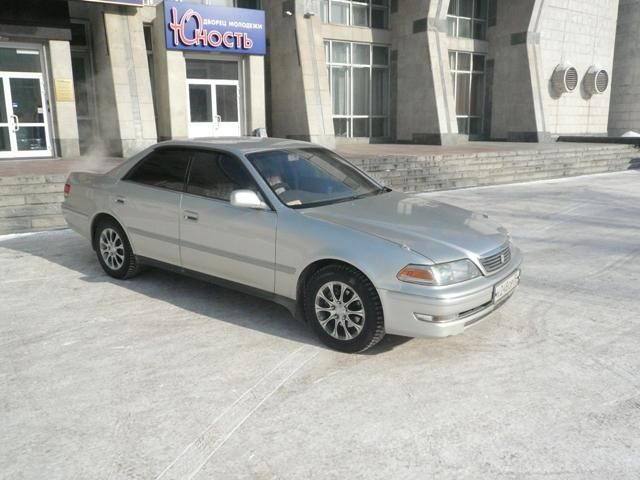 2000 Toyota Mark II