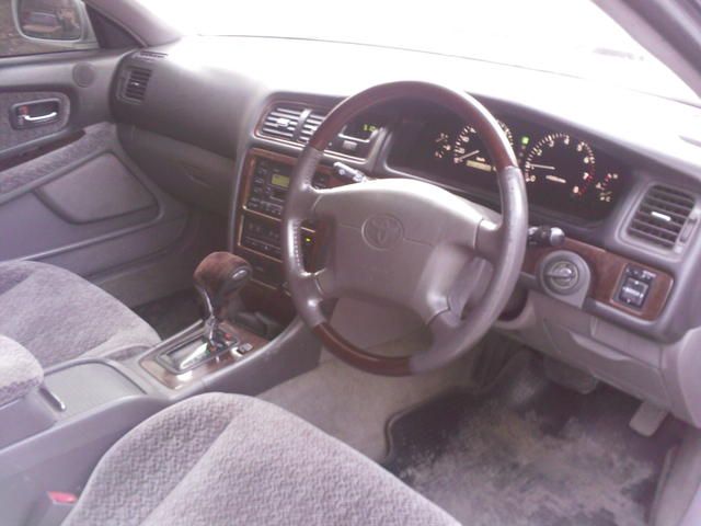 2000 Toyota Mark II