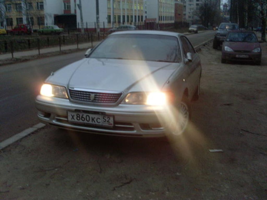 2000 Toyota Mark II