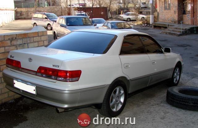 2000 Toyota Mark II