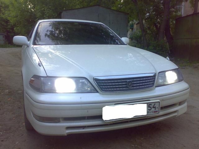 2000 Toyota Mark II