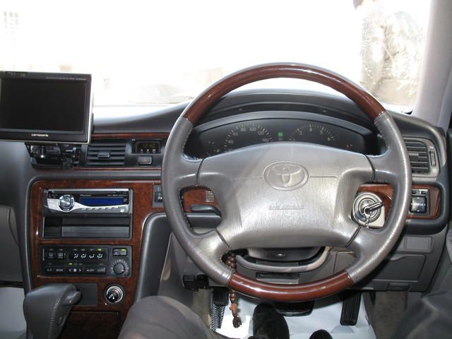 2000 Toyota Mark II