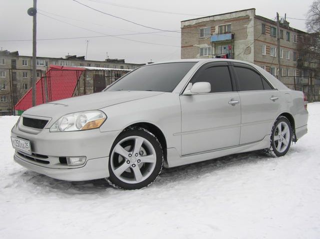 2000 Toyota Mark II