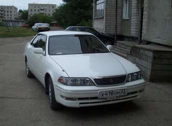 2000 Toyota Mark II