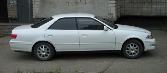 2000 Toyota Mark II