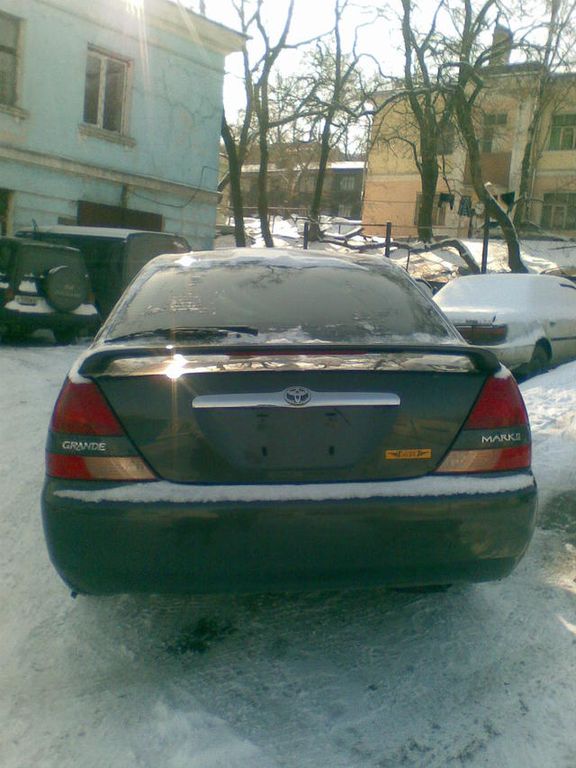 2000 Toyota Mark II