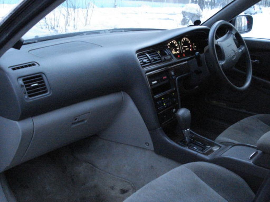 2000 Toyota Mark II