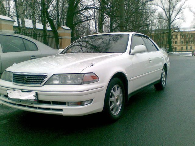 2000 Toyota Mark II