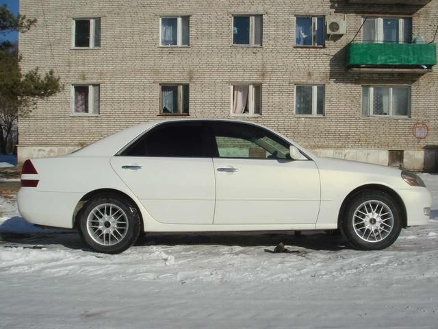2000 Toyota Mark II