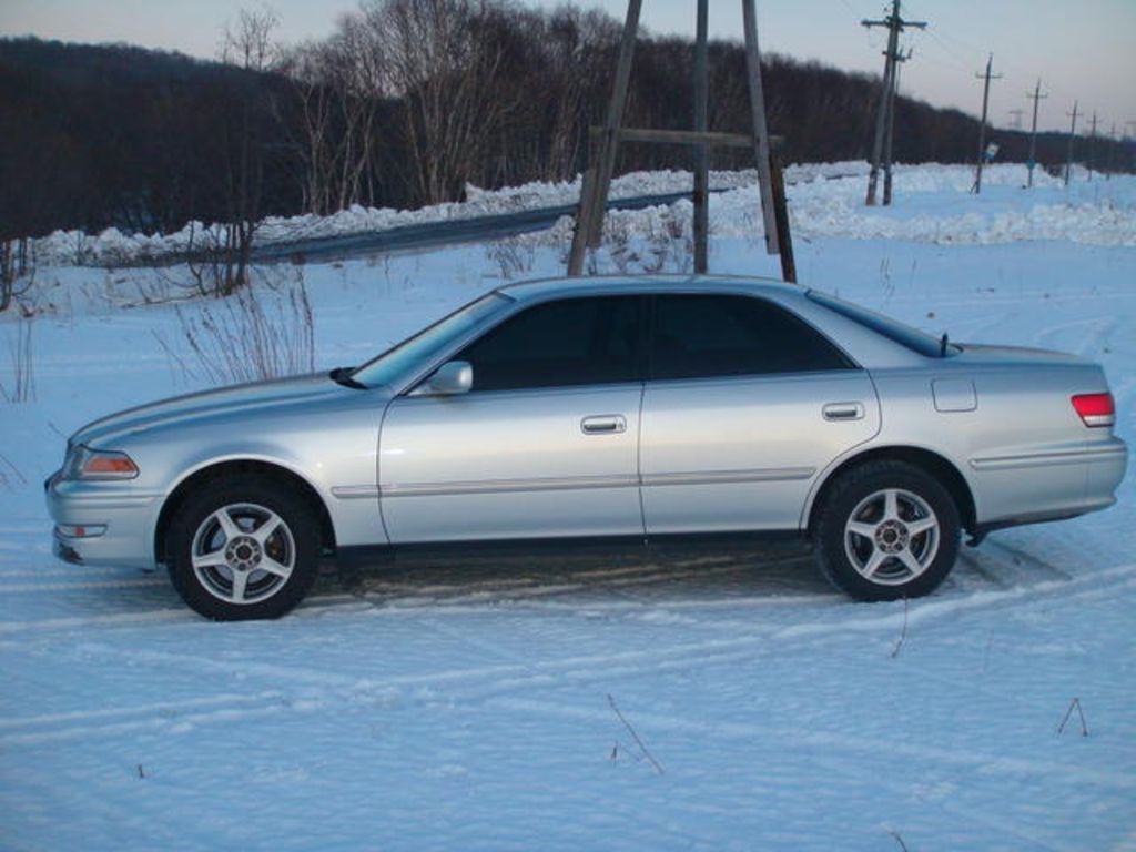 2000 Toyota Mark II