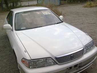 2000 Toyota Mark II