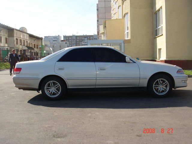 2000 Toyota Mark II