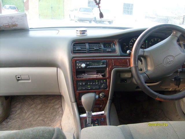 2000 Toyota Mark II