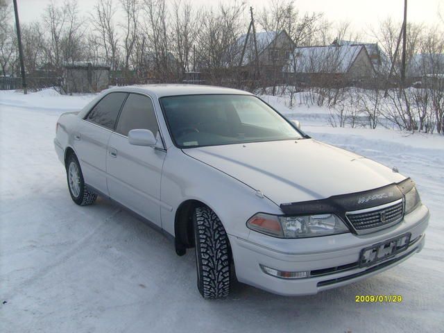 2000 Toyota Mark II