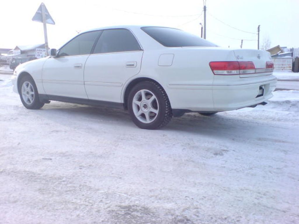 2000 Toyota Mark II