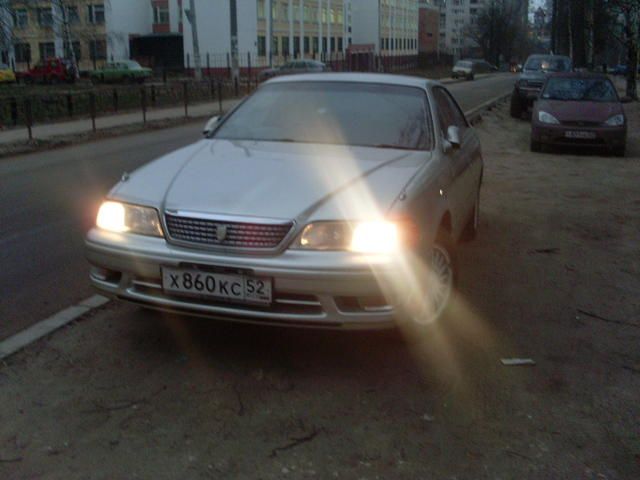 2000 Toyota Mark II