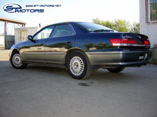 2000 Toyota Mark II Photos