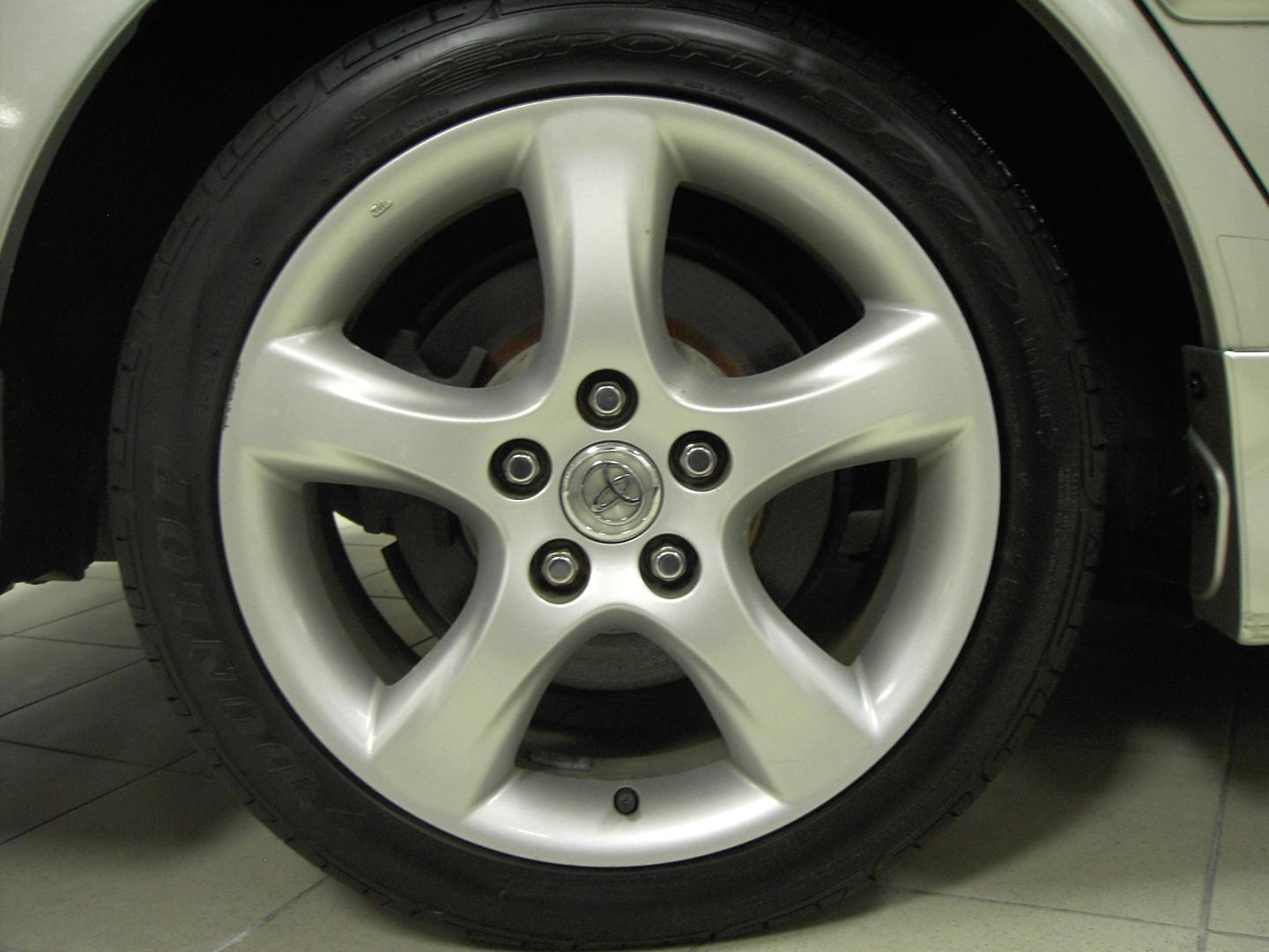 2000 Toyota Mark II Images