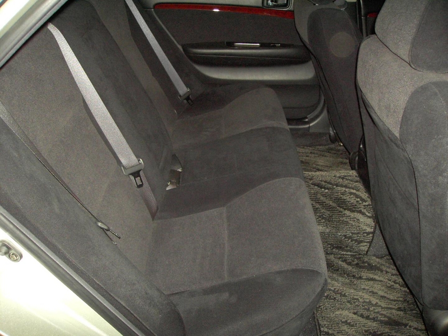 2000 Toyota Mark II Photos