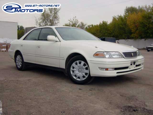 2000 Toyota Mark II Pictures