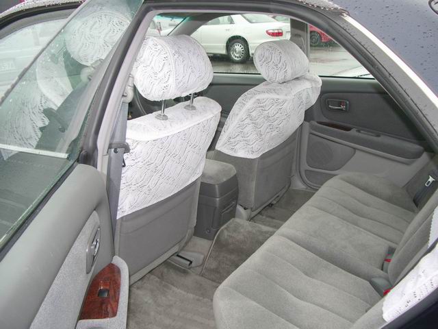 2000 Toyota Mark II Pictures