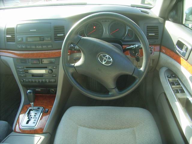 2000 Toyota Mark II Images