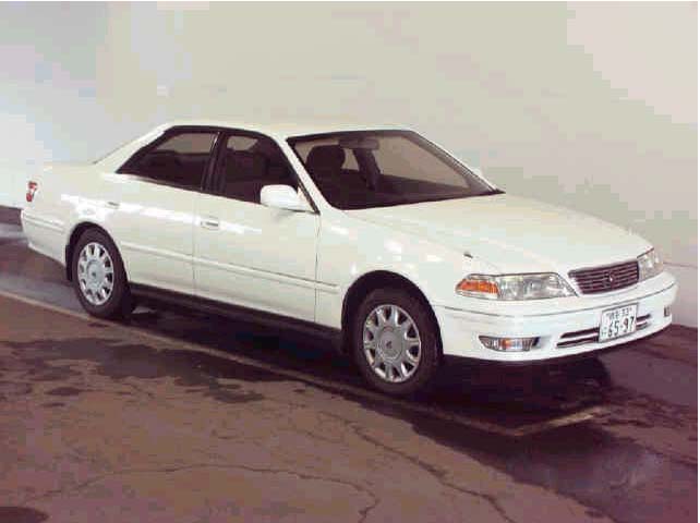 2000 Toyota Mark II Pictures