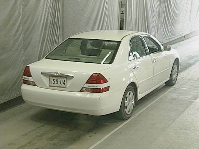 2000 Toyota Mark II Pictures