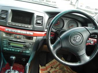 2000 Toyota Mark II Pictures