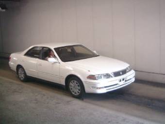 2000 Toyota Mark II Wallpapers