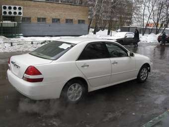 2000 Toyota Mark II Pictures