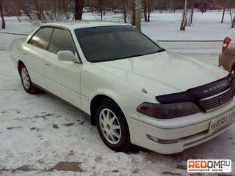 2000 Toyota Mark II Pictures