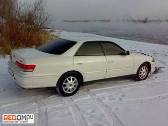 2000 Toyota Mark II Pictures