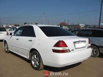 2000 Toyota Mark II Pictures