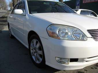 2000 Toyota Mark II Pics