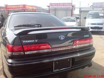 2000 Toyota Mark II Pictures