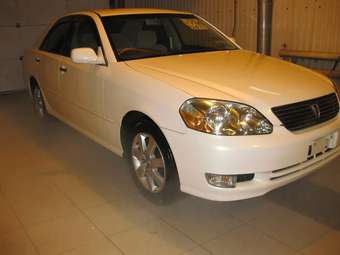 2000 Toyota Mark II Pics