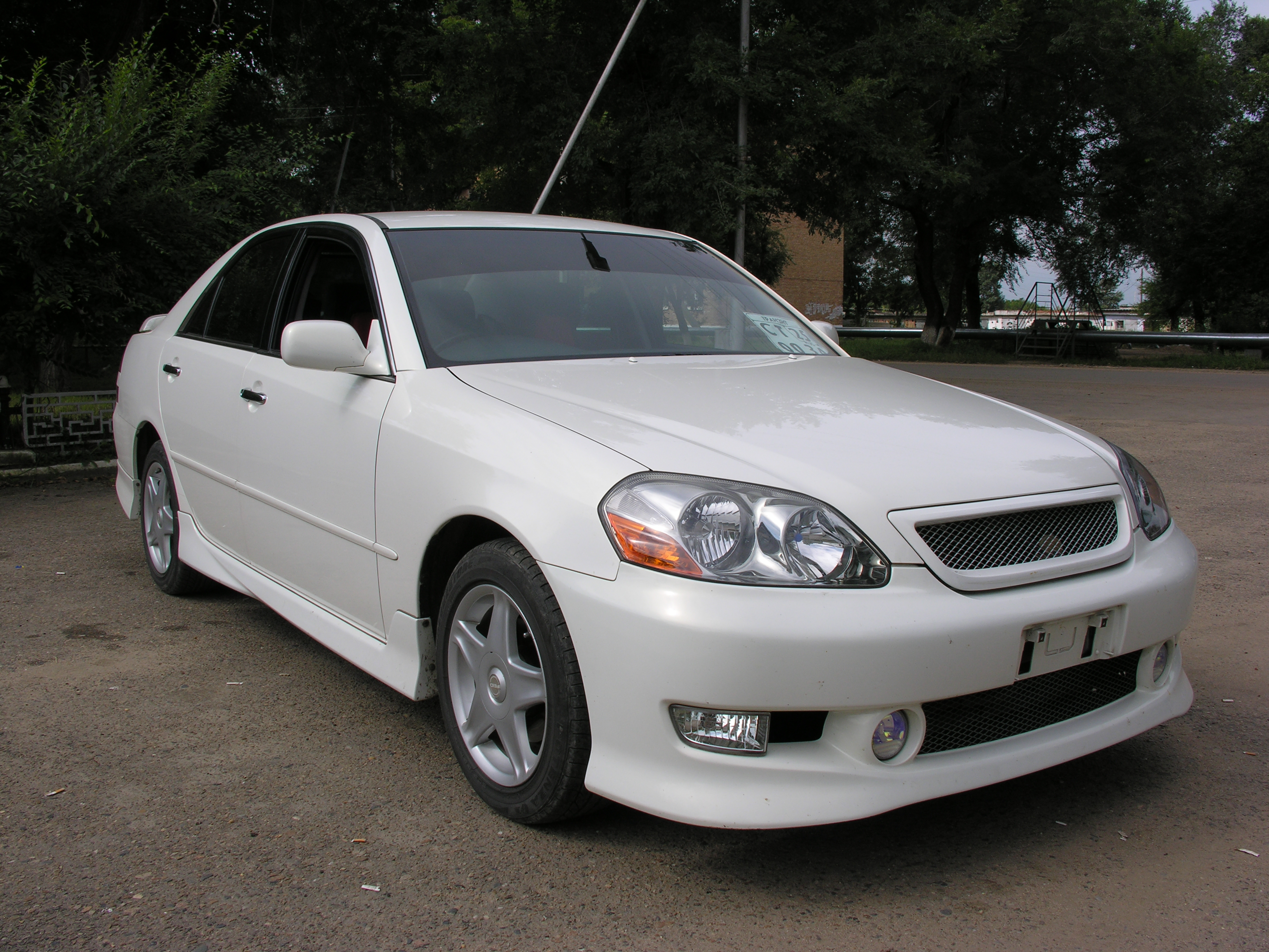 2001 Toyota Mark II