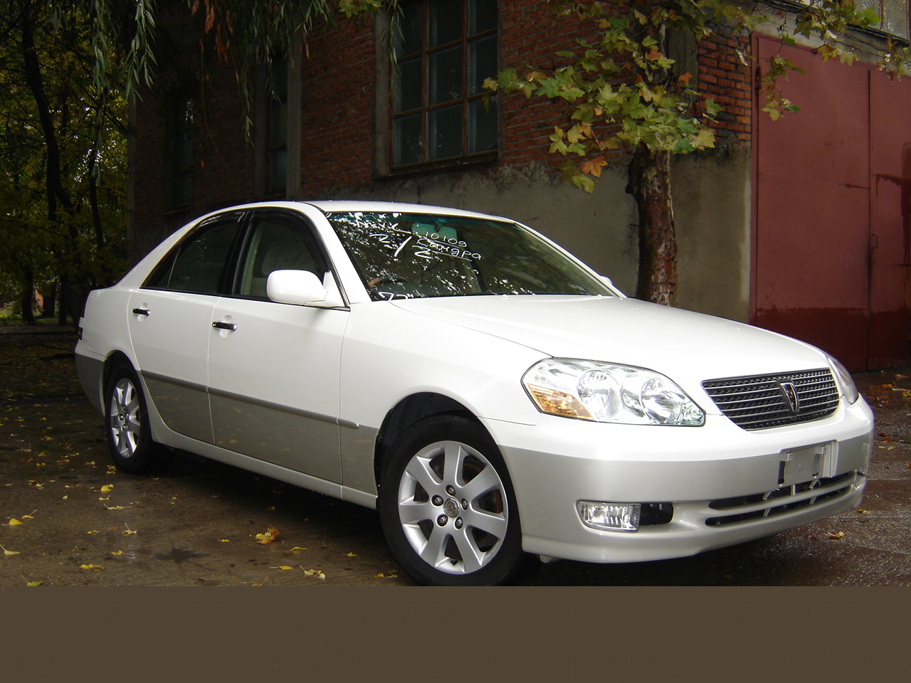 2001 Toyota Mark II