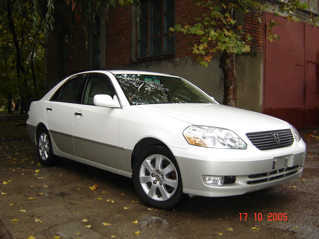 2001 Toyota Mark II