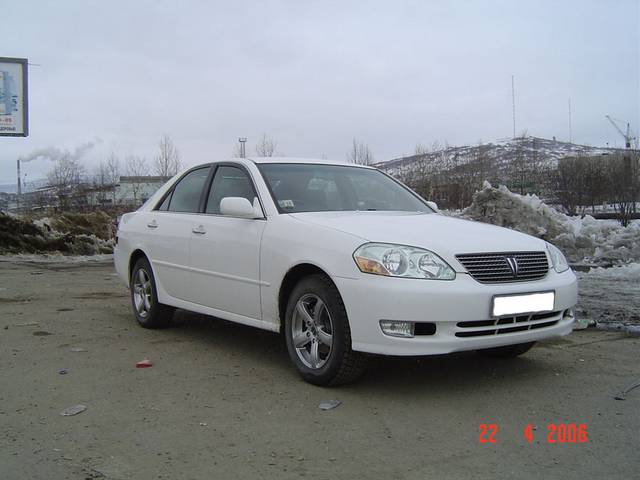 2001 Toyota Mark II