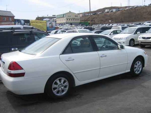 2001 Toyota Mark II